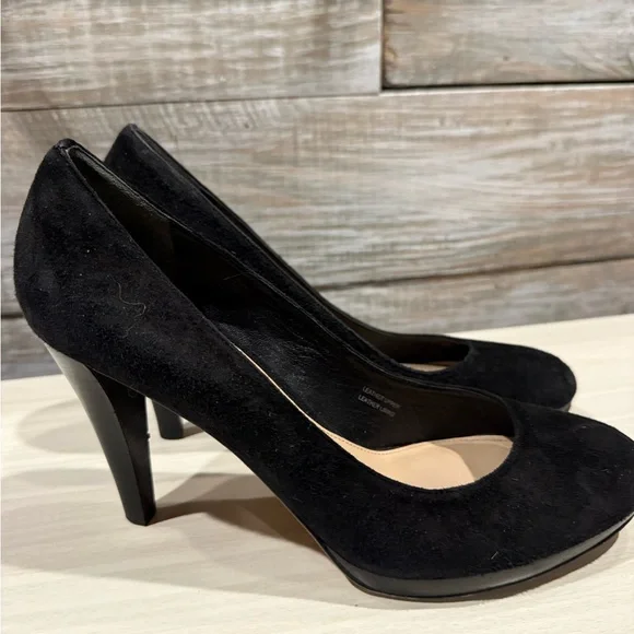 Dream Paris Black Suede High Heels - Picture 3 of 6